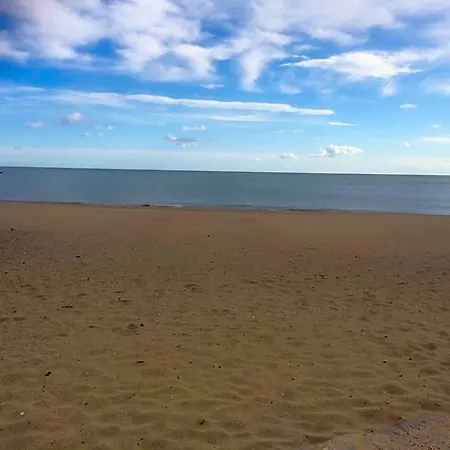 Piscine Méditerranée Le Cap D’agde Parking Et 2 Plages à 250 Mètres * Agde